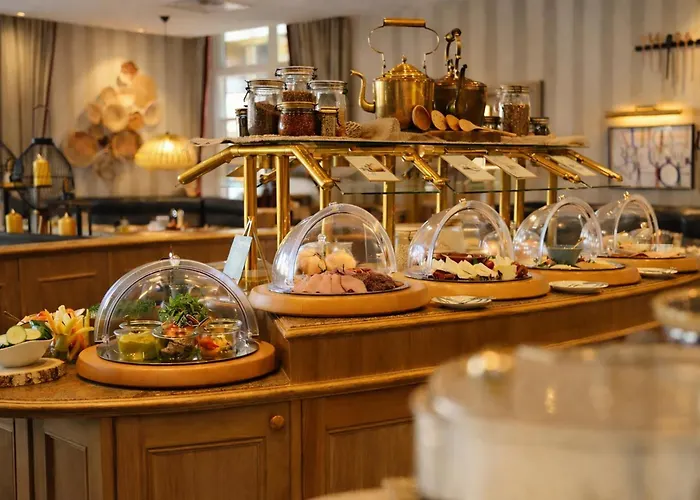 Alt Lohbruegger Hof Hotel 4*