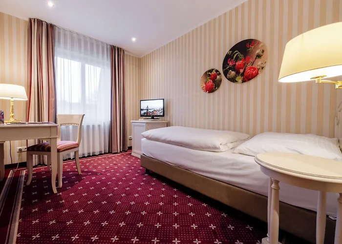 Alt Lohbruegger Hof Hotel 4*